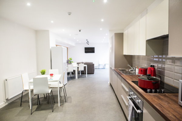新南威尔士大学两室两卫学生公寓多少钱？探究悉尼租房市场