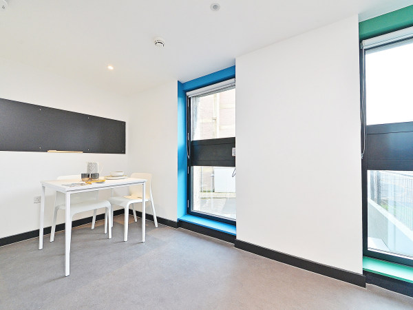 南昆士兰大学一室一卫公寓：如何打造舒适的学习空间