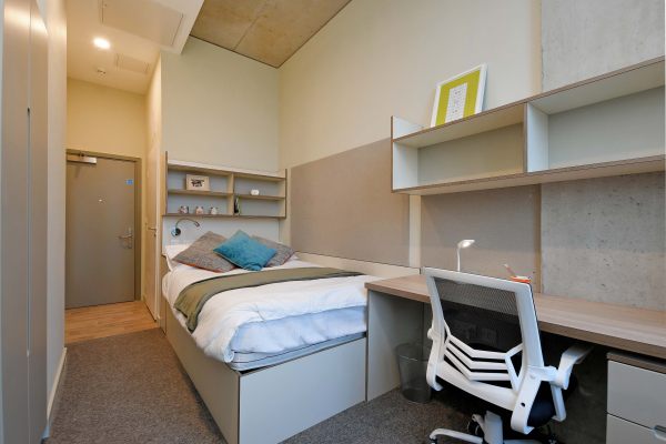 悉尼新南威尔士大学公寓是否提供快递代收服务？